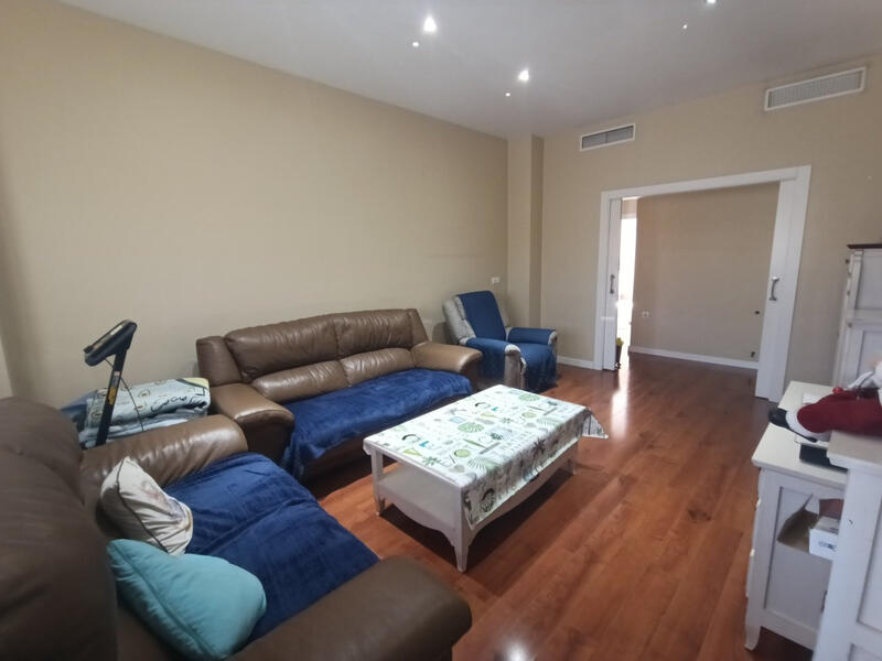 4 Cuarto Adosado en venta