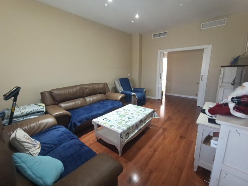 4 Cuarto Adosado en venta