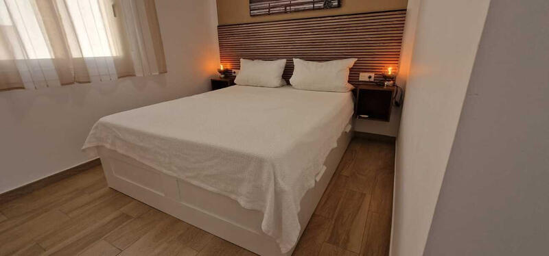 2 Cuarto Villa en venta