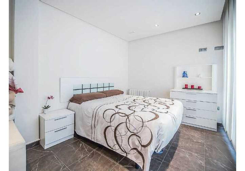 4 Cuarto Adosado en venta