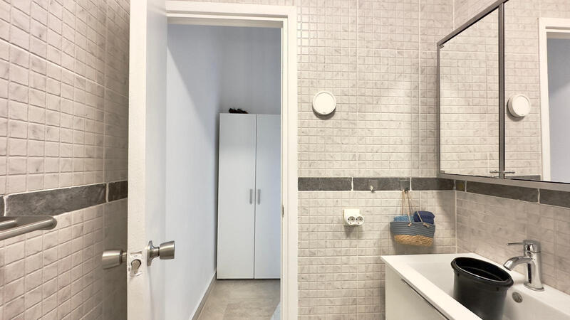 2 bedroom Townhouse for sale