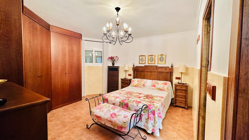 5 slaapkamer Villa Te koop