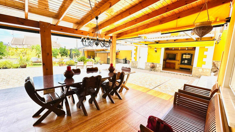 5 slaapkamer Villa Te koop