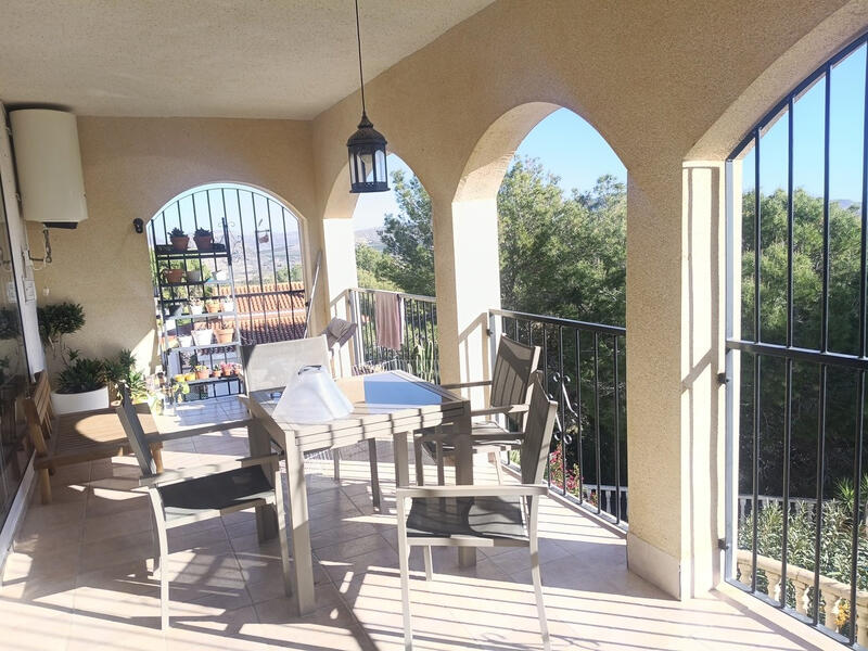 4 slaapkamer Villa Te koop