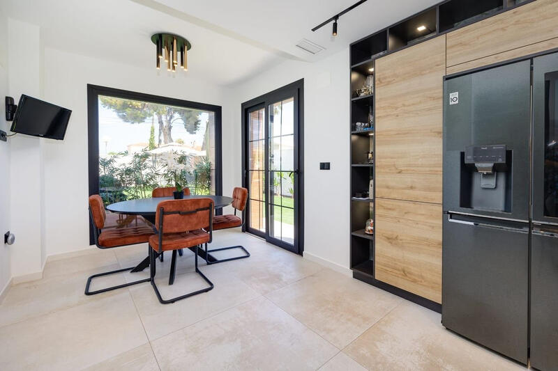 5 slaapkamer Villa Te koop