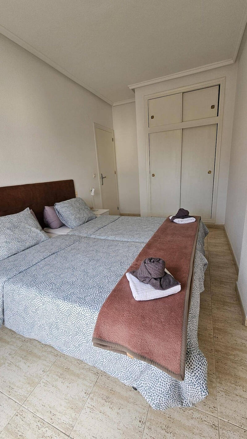 3 slaapkamer Appartement Te koop 3 slaapkamer Appartement Te koop