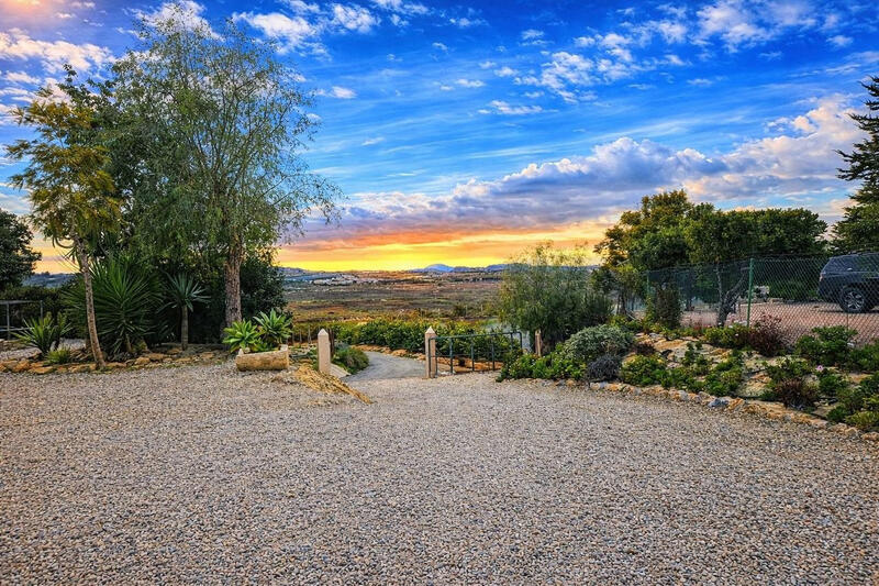 5 bedroom Villa for sale