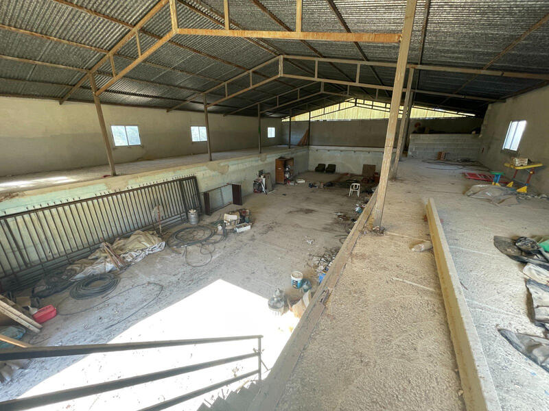 6 bedroom Country House for sale