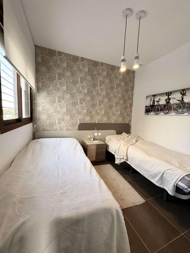 2 slaapkamer Appartement Te koop