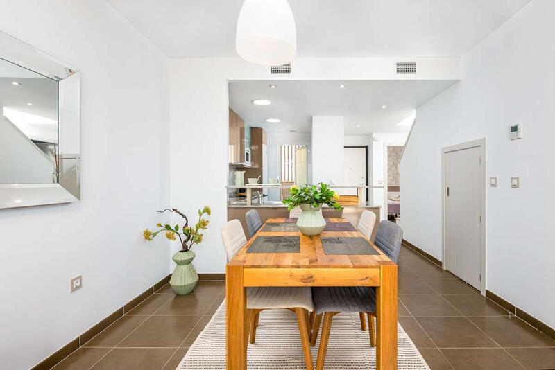 2 slaapkamer Appartement Te koop