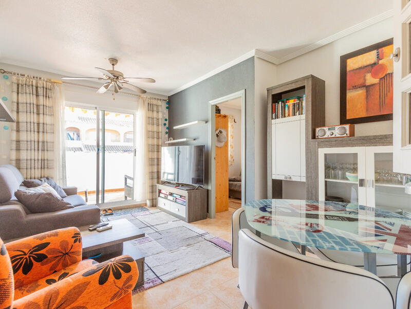 Apartamento en venta en Torrevieja, Alicante