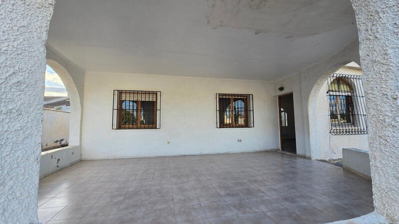 3 Cuarto Villa en venta