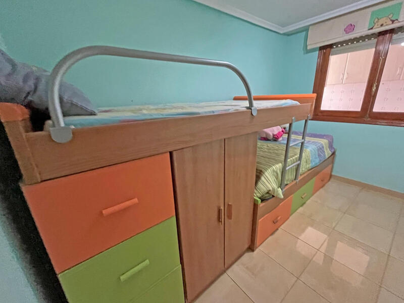 4 Schlafzimmer Appartement zu verkaufen