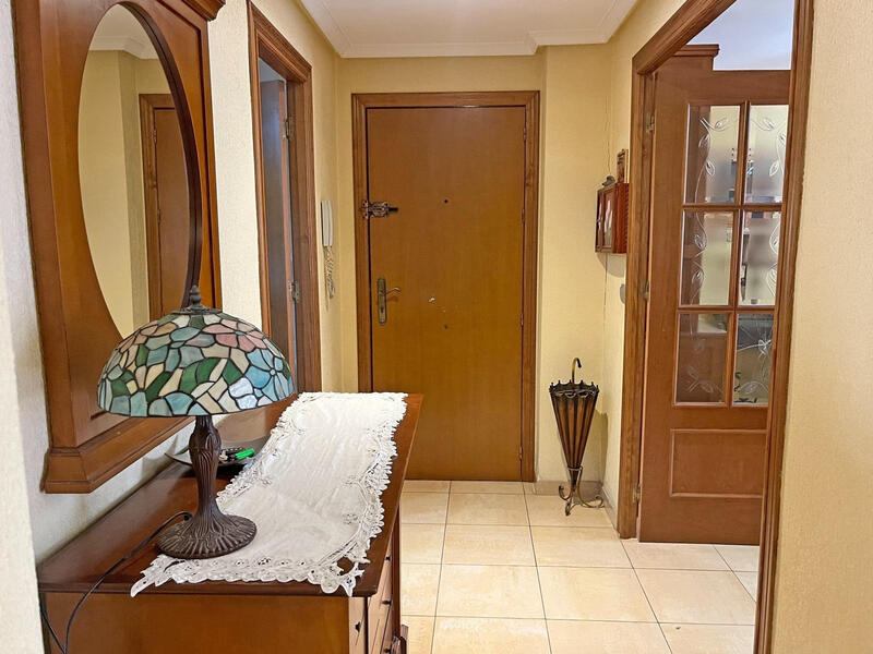 4 Schlafzimmer Appartement zu verkaufen