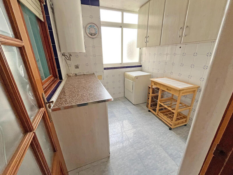 4 Schlafzimmer Appartement zu verkaufen