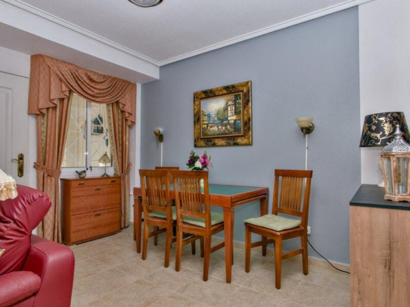 2 Schlafzimmer Stadthaus zu verkaufen