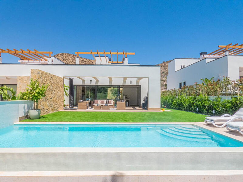 Villa zu verkaufen in Los Perez (Ayuntamiento Almoradi/Torrevieja), Alicante