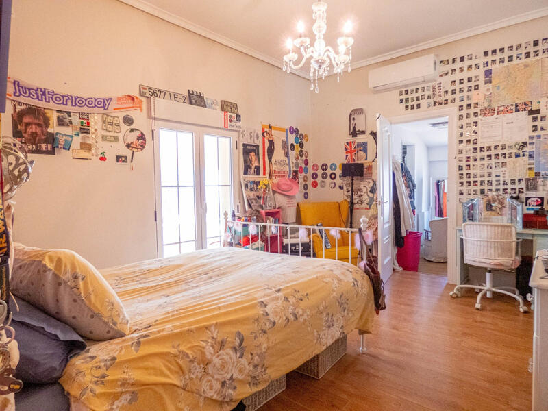 6 Schlafzimmer Villa zu verkaufen