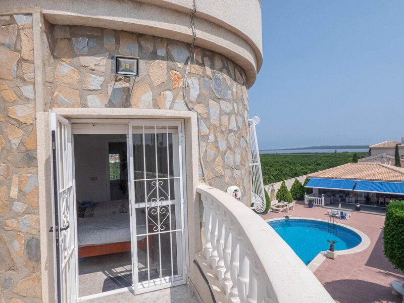 6 Schlafzimmer Villa zu verkaufen