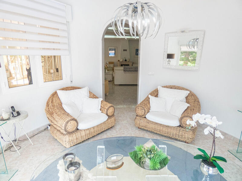 6 Schlafzimmer Villa zu verkaufen