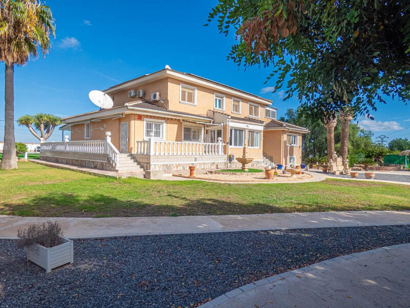 Villa zu verkaufen in San Miguel de Salinas, Alicante
