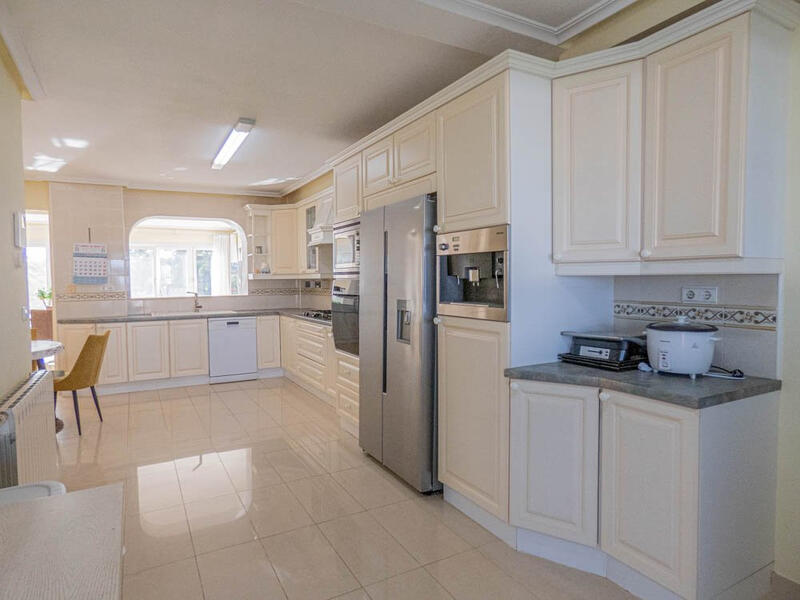 7 Schlafzimmer Villa zu verkaufen