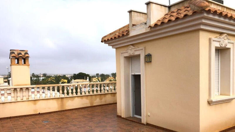 4 Schlafzimmer Villa zu verkaufen