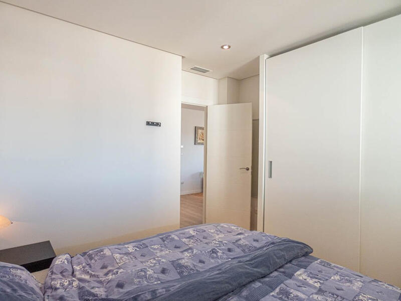 4 Schlafzimmer Appartement zu verkaufen