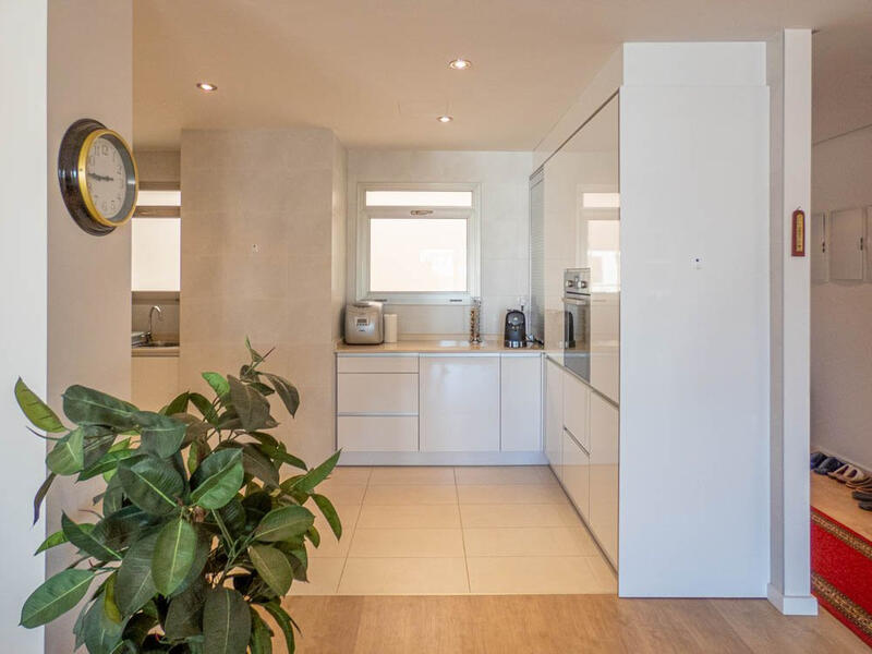 4 Schlafzimmer Appartement zu verkaufen