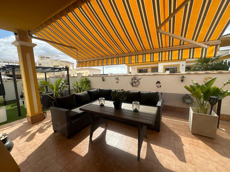 2 sovrum Villa till salu