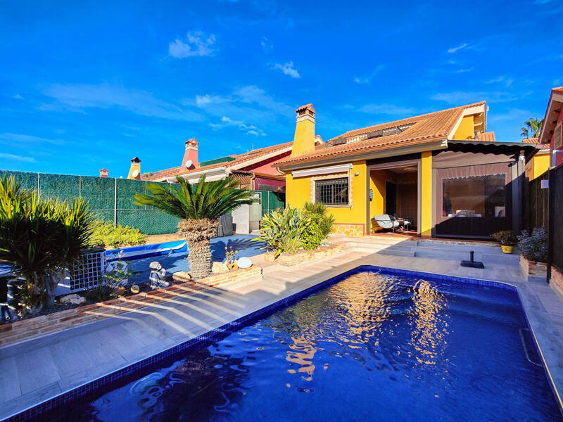 Villa zu verkaufen in Guardamar del Segura, Alicante