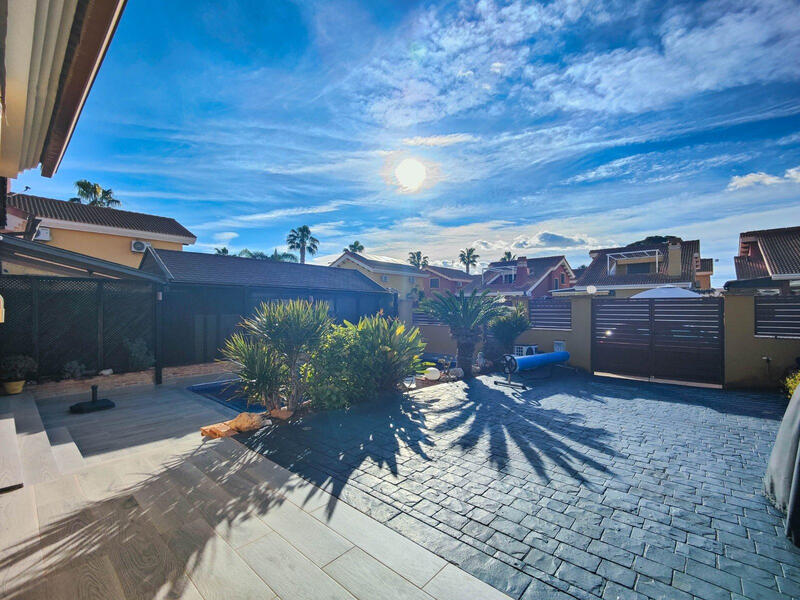 3 bedroom Villa for sale 3 bedroom Villa for sale