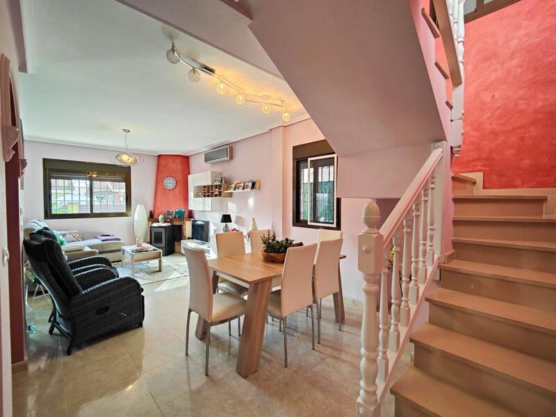 3 bedroom Villa for sale 3 bedroom Villa for sale