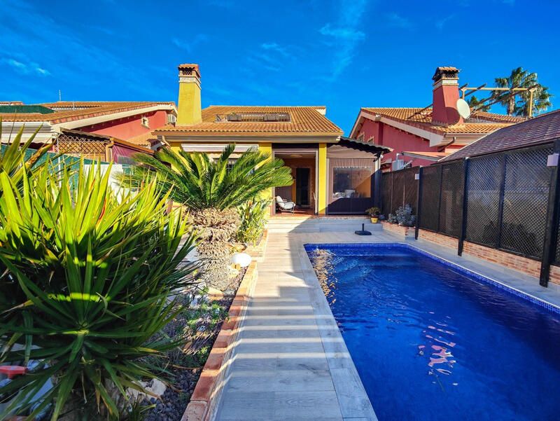 3 bedroom Villa for sale 3 bedroom Villa for sale