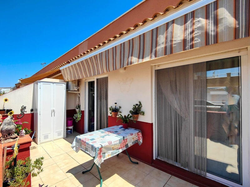 Lejlighed til salg i Torrevieja, Alicante