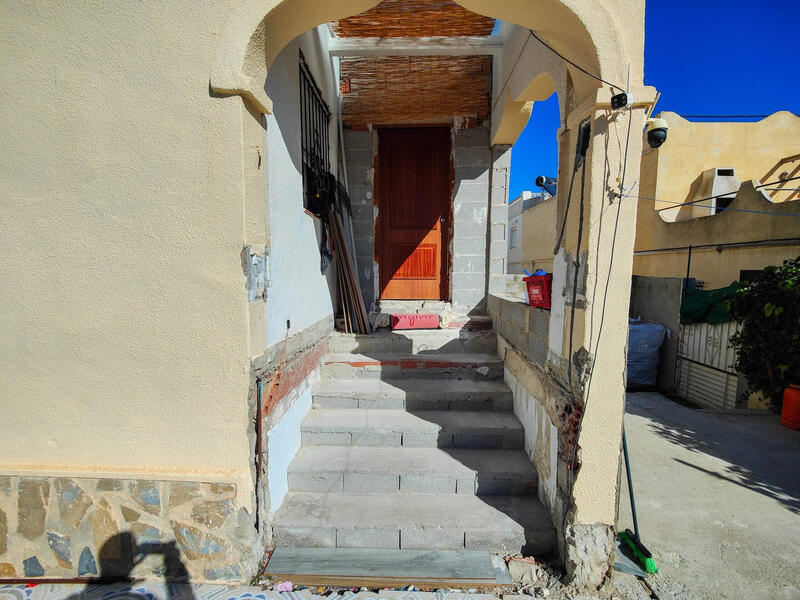 4 soveværelse Byhus til salg