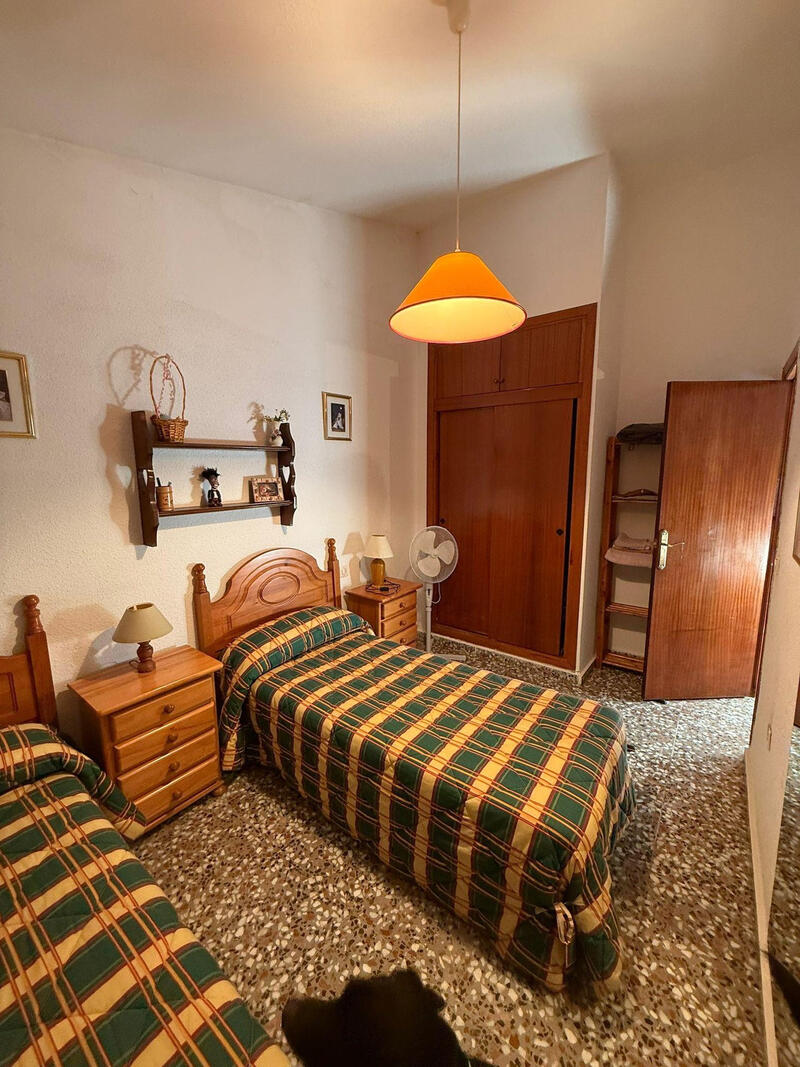 3 soveværelse Byhus til salg