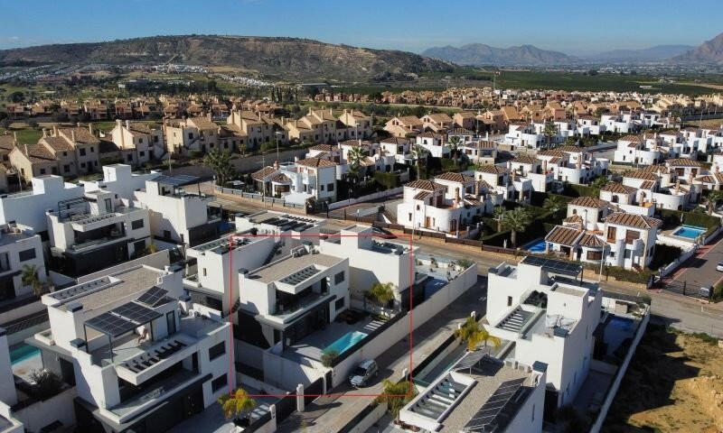 Villa for sale in Algorfa, Alicante