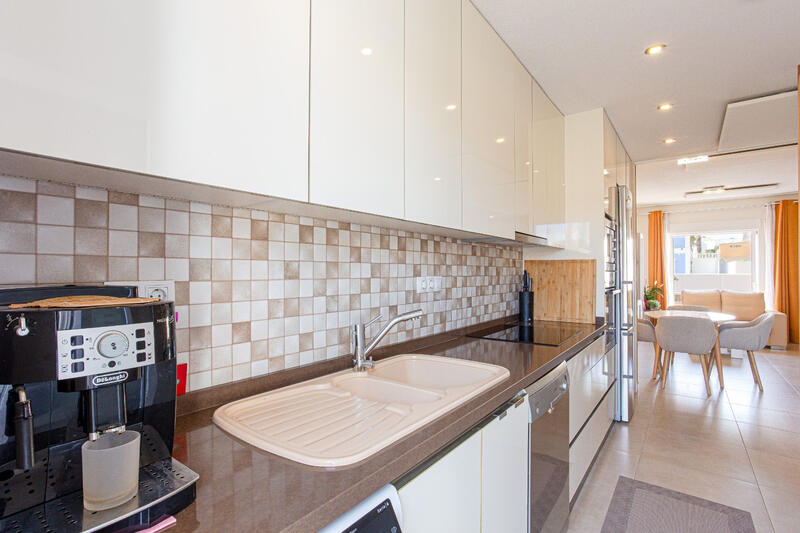 3 Cuarto Villa en venta