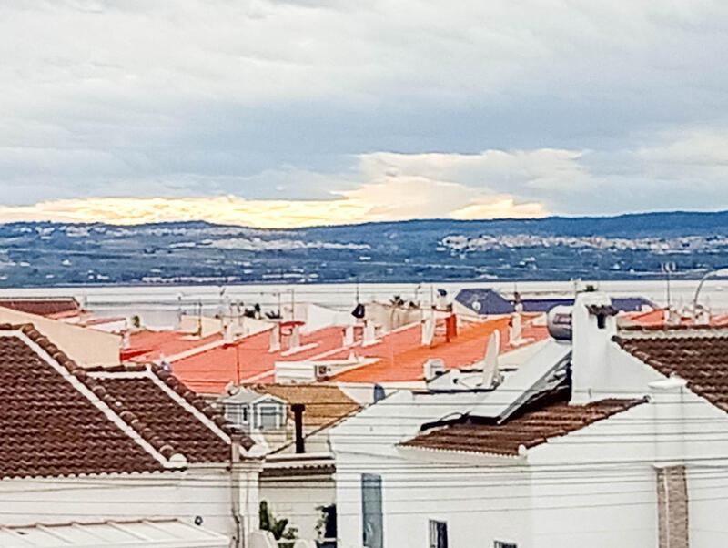 4 slaapkamer Villa Te koop