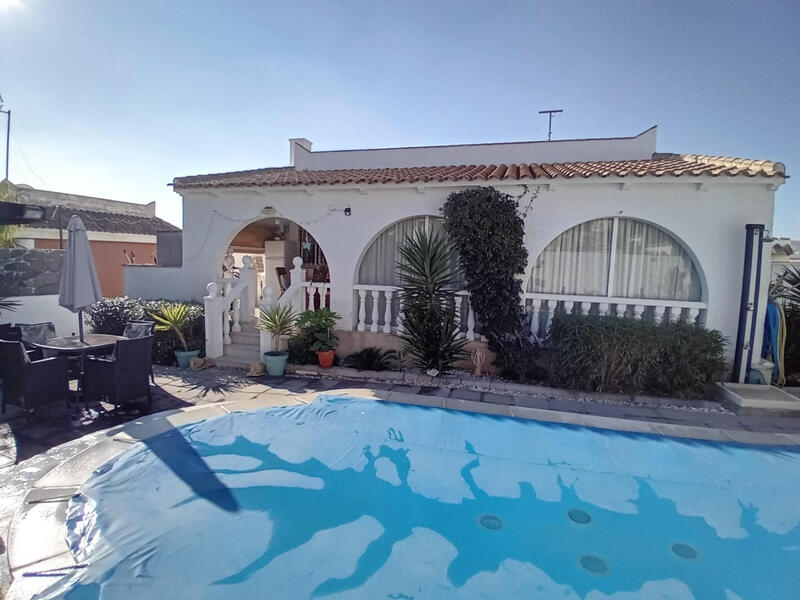 Villa à vendre dans Los Perez (Ayuntamiento Almoradi/Torrevieja), Alicante