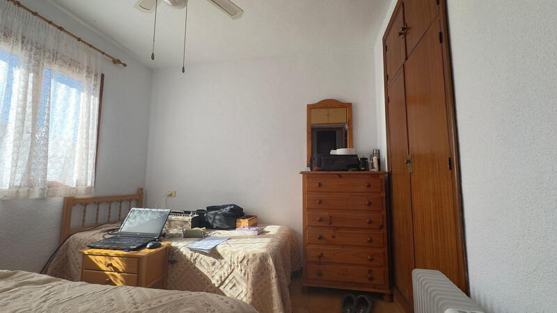 2 bedroom Townhouse for sale