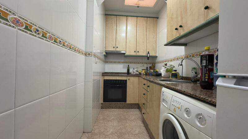 2 bedroom Townhouse for sale