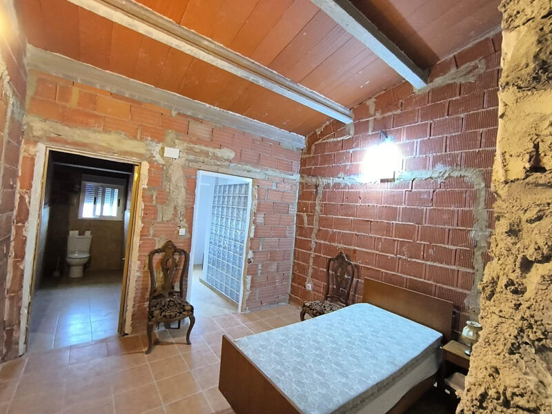 6 Cuarto Casa de Campo en venta