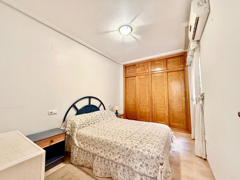 2 slaapkamer Appartement Te koop