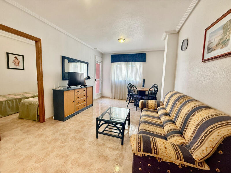 2 slaapkamer Appartement Te koop