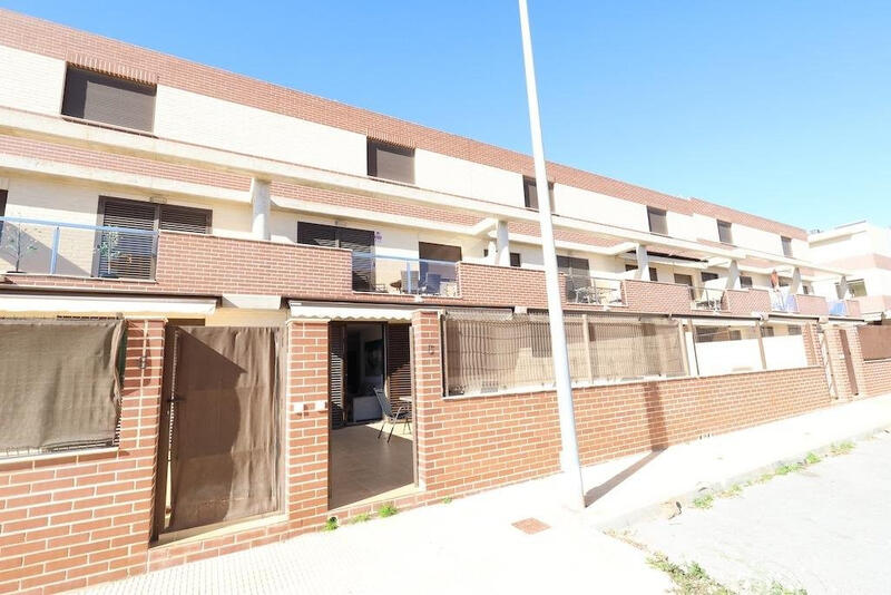 2 soveværelse Byhus til salg