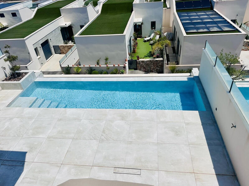 4 Schlafzimmer Villa zu verkaufen