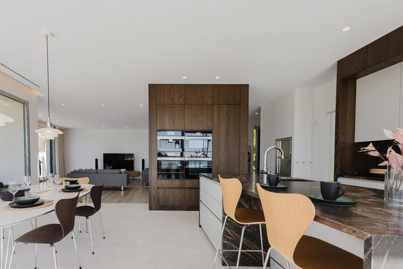 5 bedroom Villa for sale