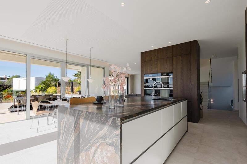 5 bedroom Villa for sale